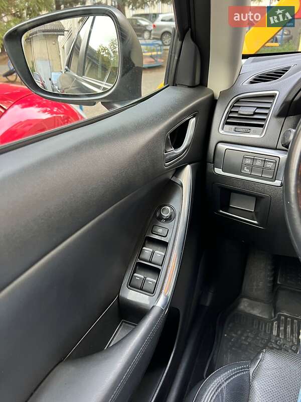 Позашляховик / Кросовер Mazda CX-5 2015 в Ужгороді