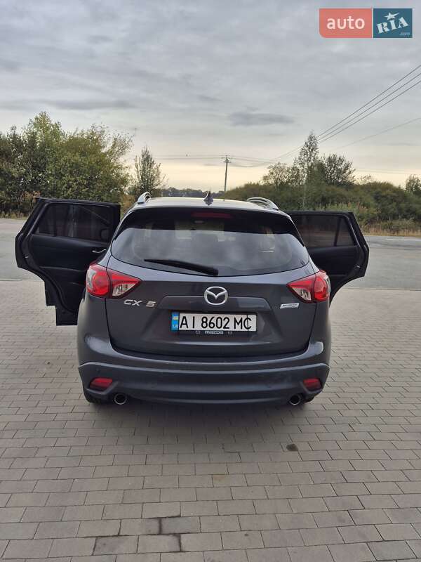 Позашляховик / Кросовер Mazda CX-5 2015 в Києві