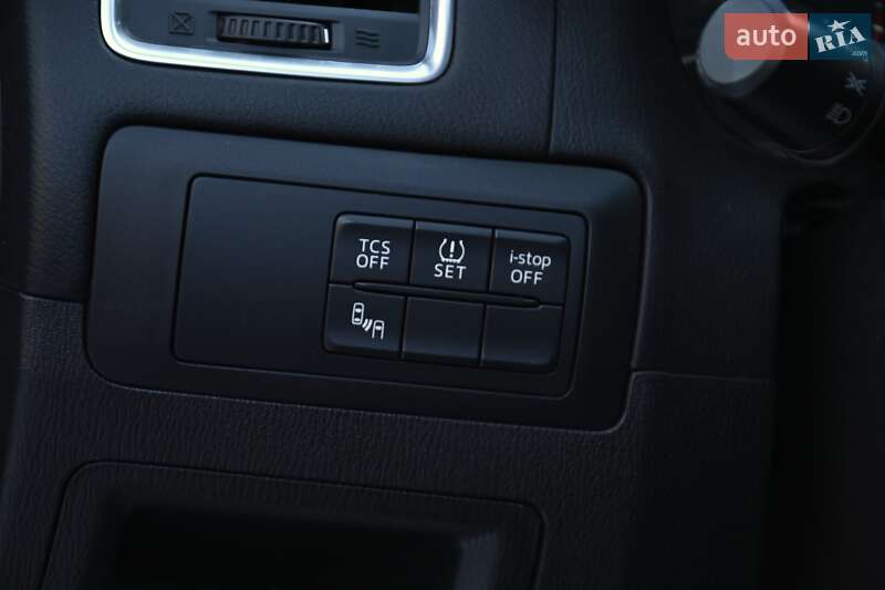 Внедорожник / Кроссовер Mazda CX-5 2016 в Бердичеве