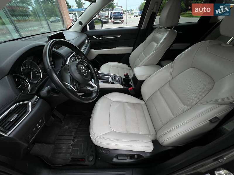 Позашляховик / Кросовер Mazda CX-5 2018 в Києві фото 38 Позашляховик / Кросовер Mazda CX-5 2018 в Києві