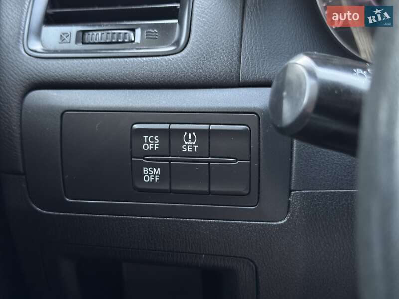 Позашляховик / Кросовер Mazda CX-5 2012 в Києві