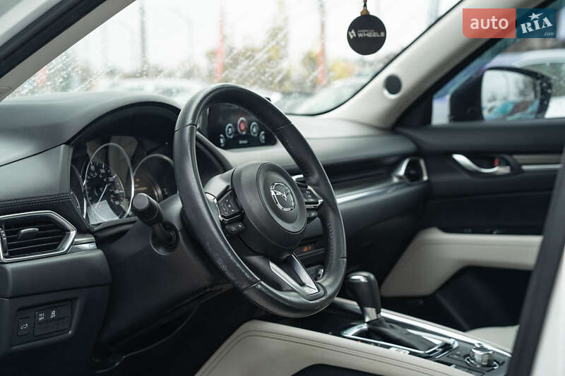 Позашляховик / Кросовер Mazda CX-5 2018 в Чернівцях