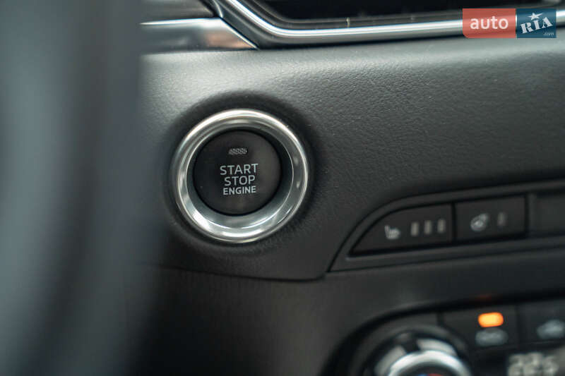 Позашляховик / Кросовер Mazda CX-5 2018 в Чернівцях