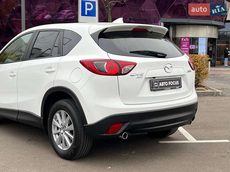Позашляховик / Кросовер Mazda CX-5 2015 в Києві