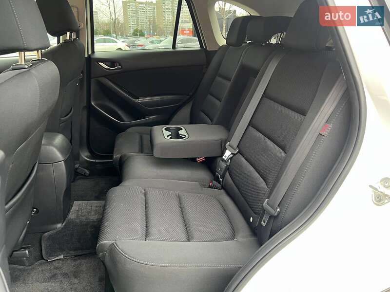 Позашляховик / Кросовер Mazda CX-5 2015 в Києві