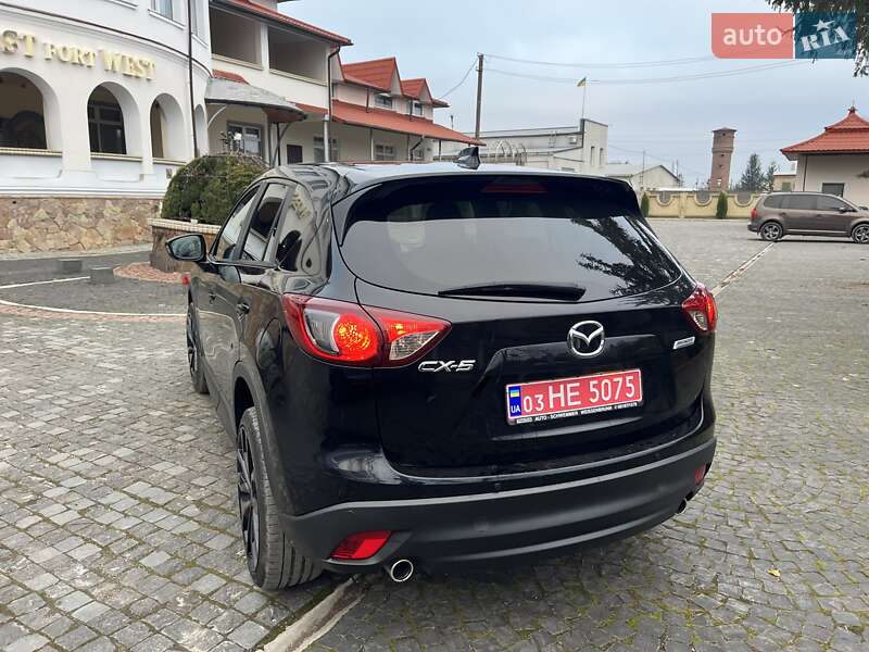 Позашляховик / Кросовер Mazda CX-5 2015 в Золочеві