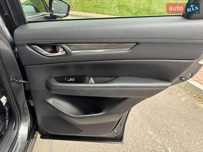 Внедорожник / Кроссовер Mazda CX-5 2018 в Киеве