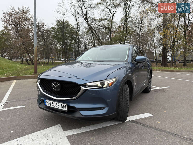 Внедорожник / Кроссовер Mazda CX-5 2017 в Киеве