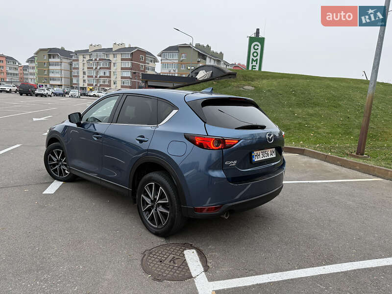 Внедорожник / Кроссовер Mazda CX-5 2017 в Киеве