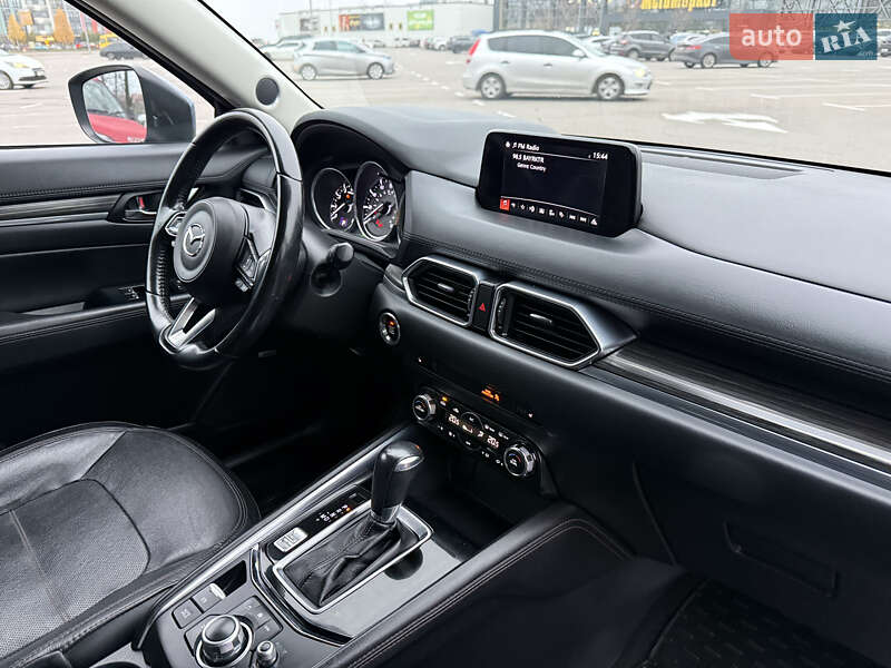Внедорожник / Кроссовер Mazda CX-5 2017 в Киеве
