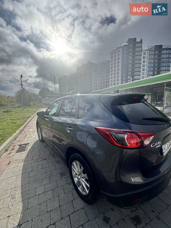 Внедорожник / Кроссовер Mazda CX-5 2016 в Ивано-Франковске фото 9 Внедорожник / Кроссовер Mazda CX-5 2016 в Ивано-Франковске