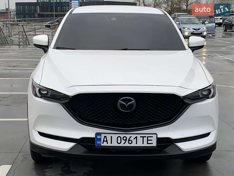 Внедорожник / Кроссовер Mazda CX-5 2017 в Киеве