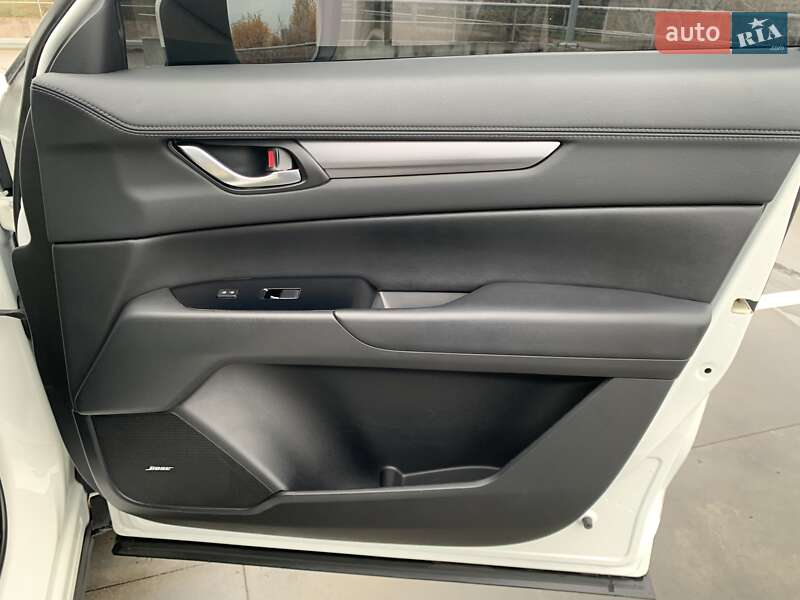 Внедорожник / Кроссовер Mazda CX-5 2017 в Киеве