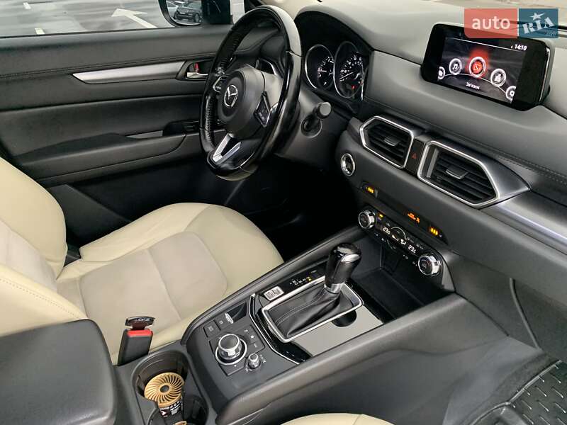 Внедорожник / Кроссовер Mazda CX-5 2017 в Киеве