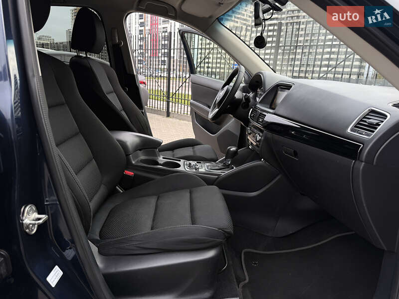 Внедорожник / Кроссовер Mazda CX-5 2016 в Киеве