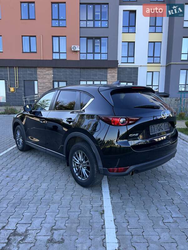 Позашляховик / Кросовер Mazda CX-5 2017 в Луцьку