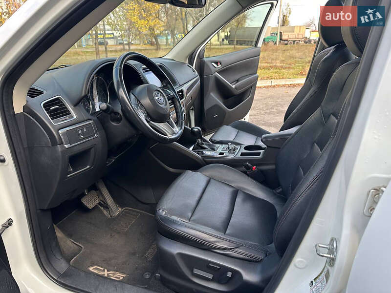 Позашляховик / Кросовер Mazda CX-5 2016 в Дніпрі фото 9 Позашляховик / Кросовер Mazda CX-5 2016 в Дніпрі
