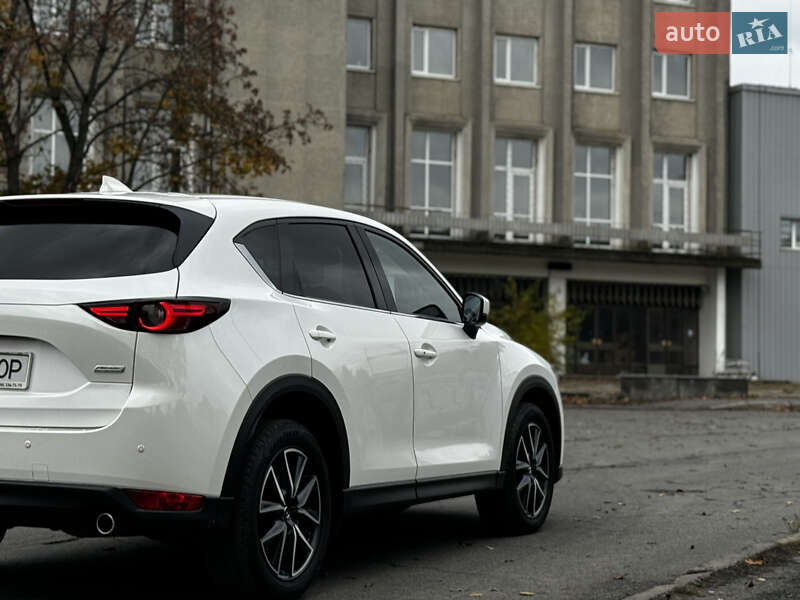 Позашляховик / Кросовер Mazda CX-5 2018 в Малині