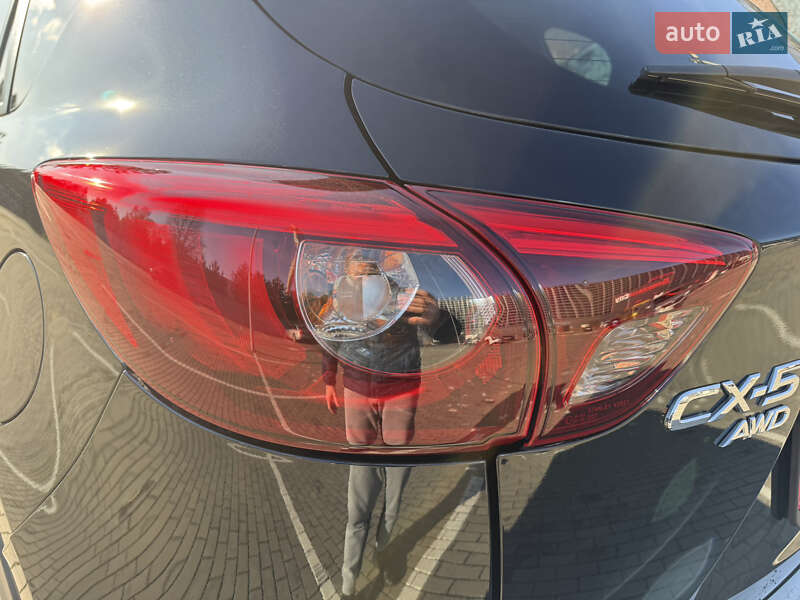Позашляховик / Кросовер Mazda CX-5 2015 в Луцьку
