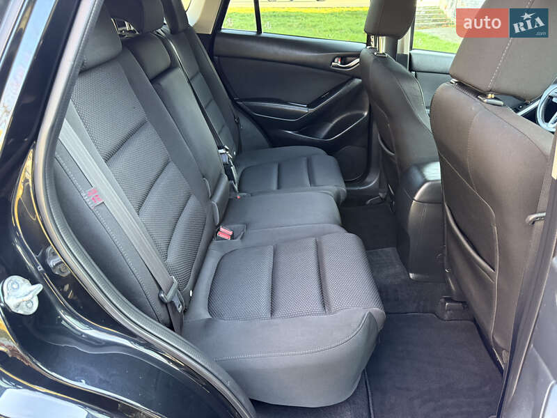 Позашляховик / Кросовер Mazda CX-5 2015 в Луцьку