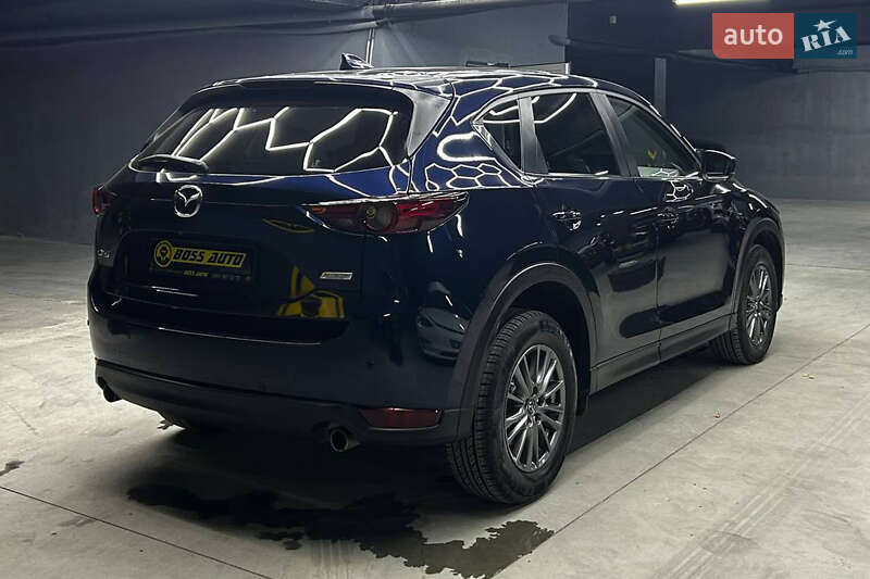 Позашляховик / Кросовер Mazda CX-5 2017 в Чернівцях