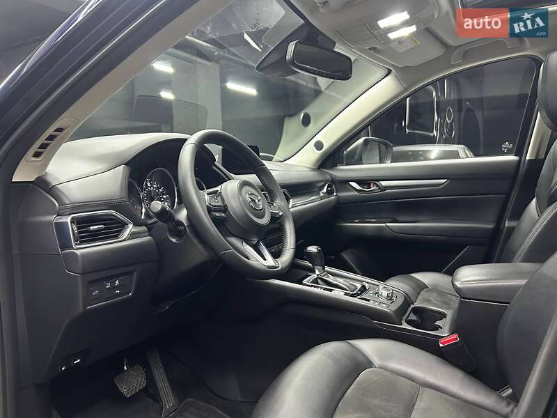 Позашляховик / Кросовер Mazda CX-5 2017 в Чернівцях