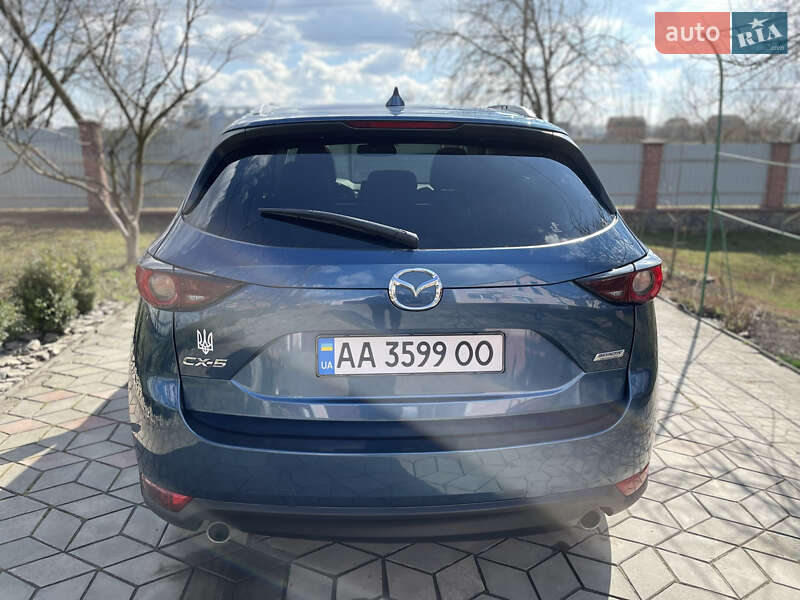 Внедорожник / Кроссовер Mazda CX-5 2018 в Староконстантинове