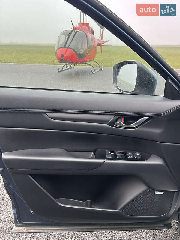 Внедорожник / Кроссовер Mazda CX-5 2018 в Староконстантинове