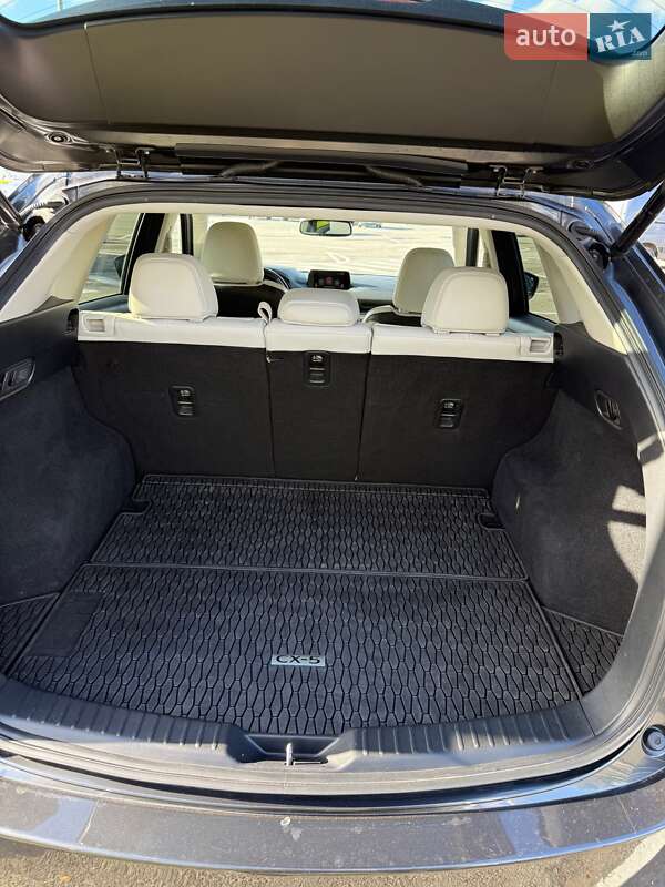 Внедорожник / Кроссовер Mazda CX-5 2018 в Житомире