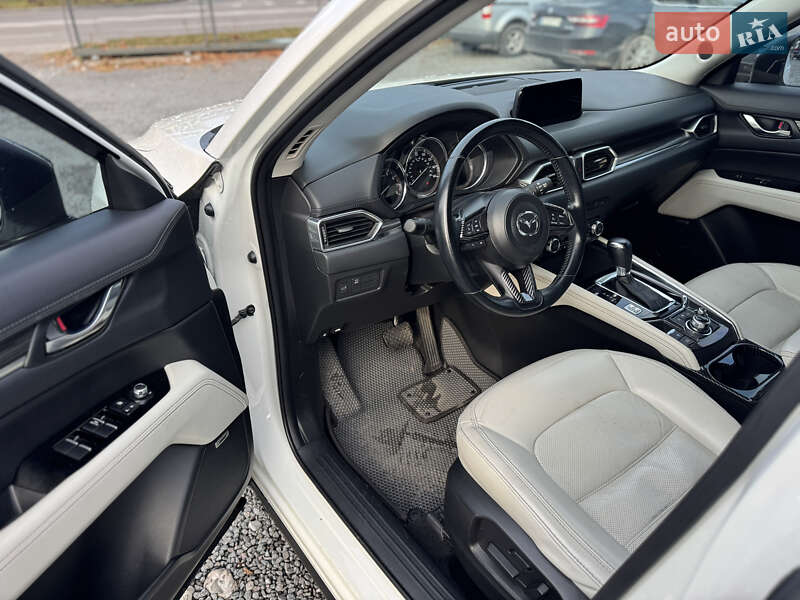 Позашляховик / Кросовер Mazda CX-5 2017 в Львові