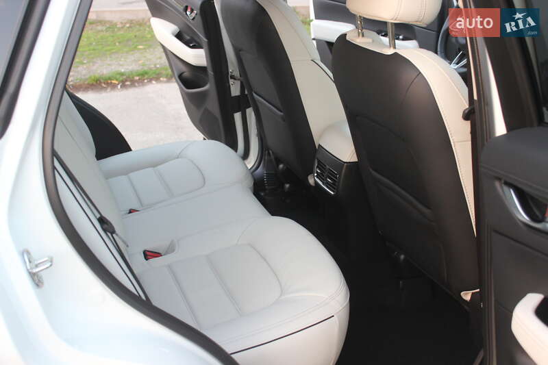 Внедорожник / Кроссовер Mazda CX-5 2023 в Днепре фото 36 Внедорожник / Кроссовер Mazda CX-5 2023 в Днепре