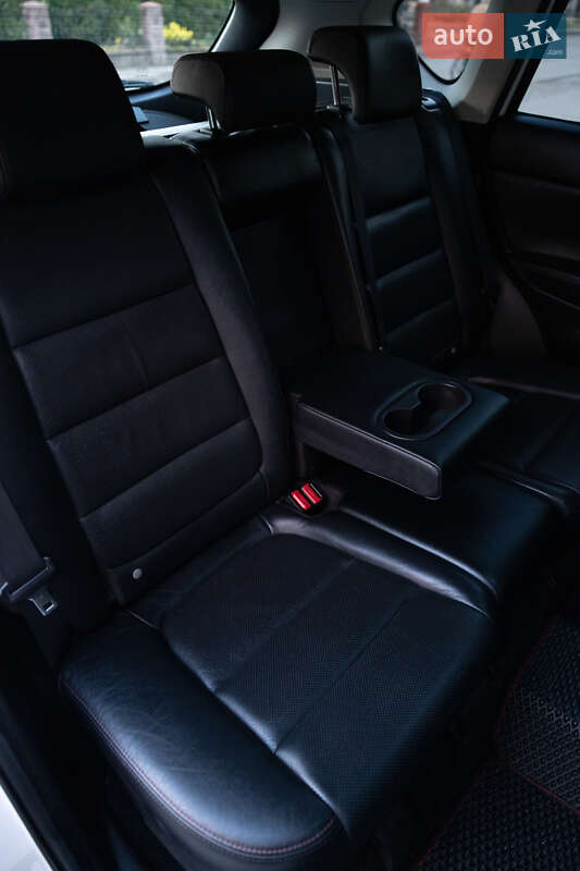 Позашляховик / Кросовер Mazda CX-5 2014 в Дубні