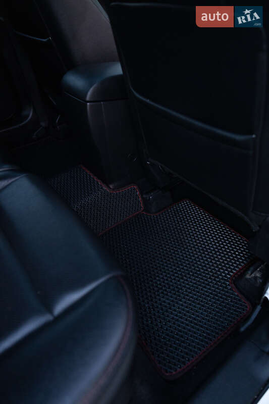 Позашляховик / Кросовер Mazda CX-5 2014 в Дубні