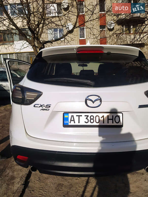 Внедорожник / Кроссовер Mazda CX-5 2015 в Дрогобыче