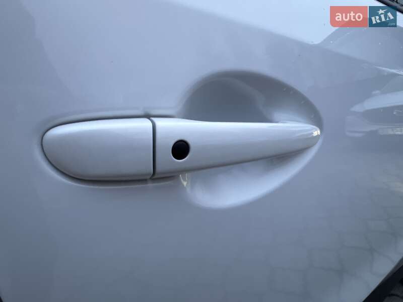 Внедорожник / Кроссовер Mazda CX-5 2014 в Ровно