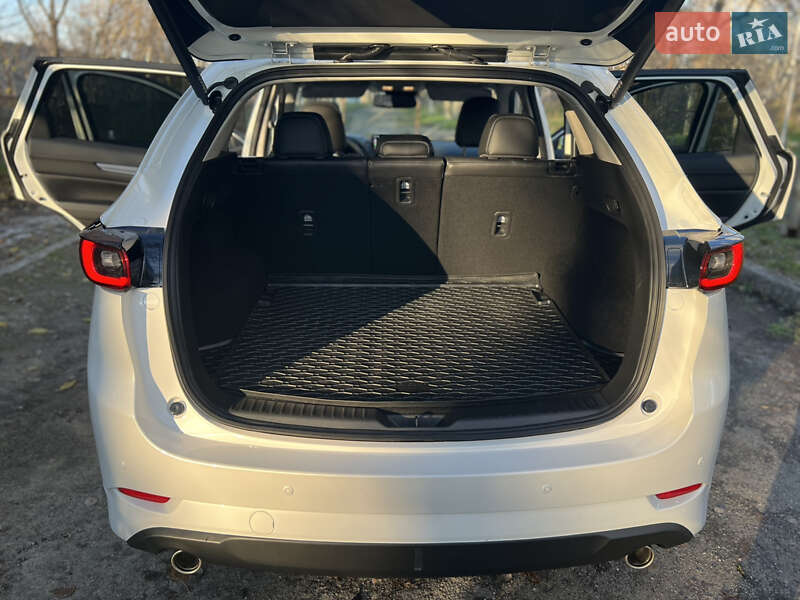 Внедорожник / Кроссовер Mazda CX-5 2024 в Запорожье