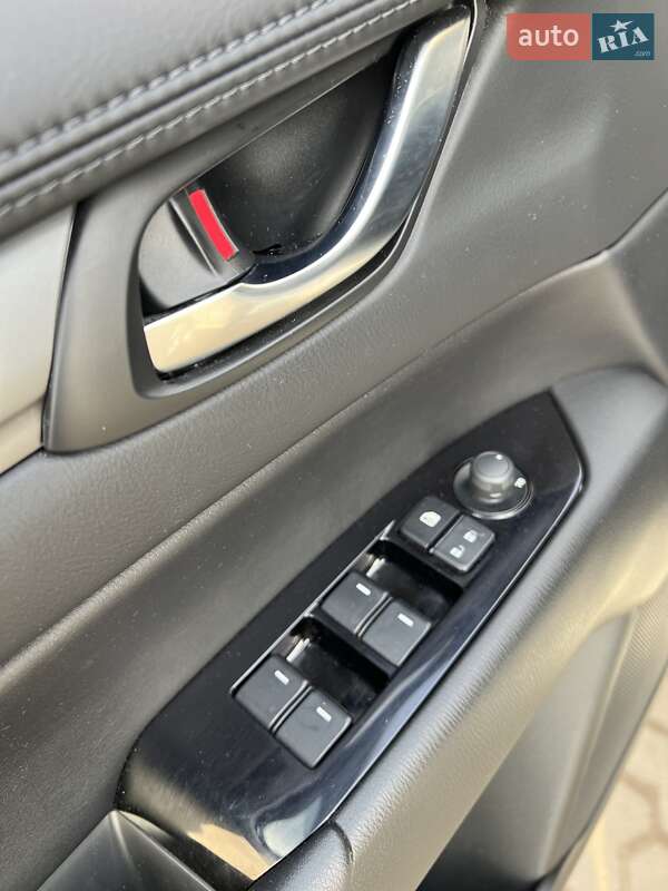 Внедорожник / Кроссовер Mazda CX-5 2023 в Киеве фото 64 Внедорожник / Кроссовер Mazda CX-5 2023 в Киеве