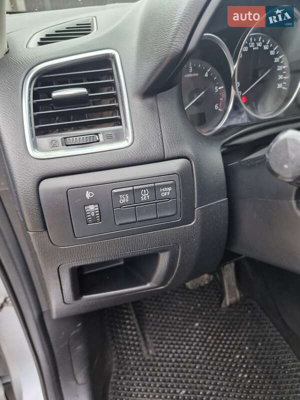 Внедорожник / Кроссовер Mazda CX-5 2016 в Шептицькому