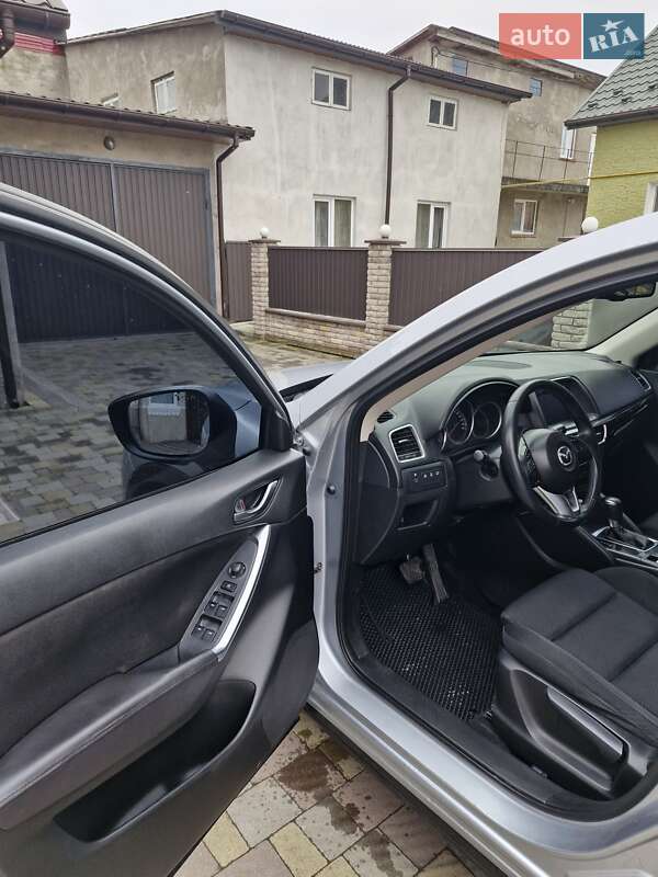 Внедорожник / Кроссовер Mazda CX-5 2016 в Шептицькому