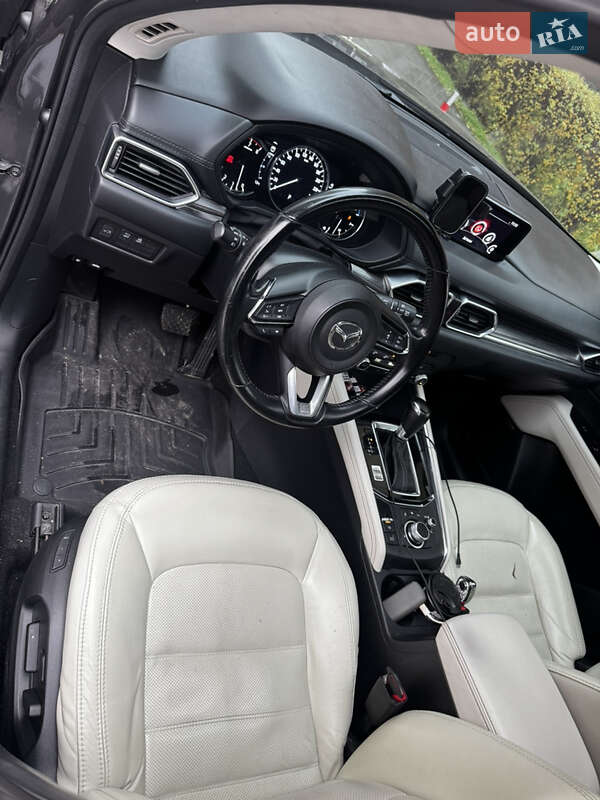 Внедорожник / Кроссовер Mazda CX-5 2018 в Киеве