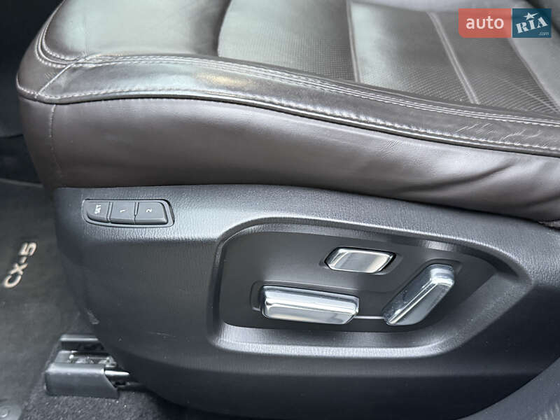 Внедорожник / Кроссовер Mazda CX-5 2019 в Одессе