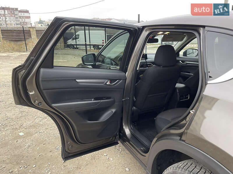 Внедорожник / Кроссовер Mazda CX-5 2018 в Тернополе