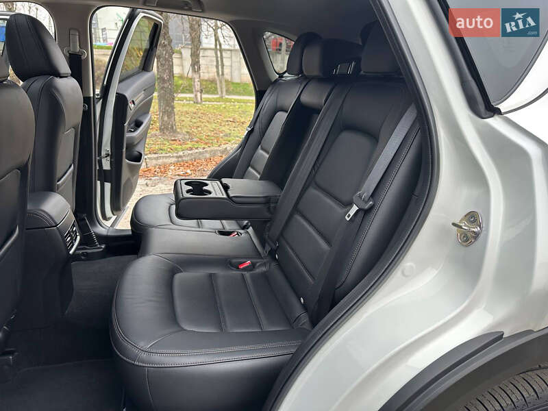 Внедорожник / Кроссовер Mazda CX-5 2023 в Днепре