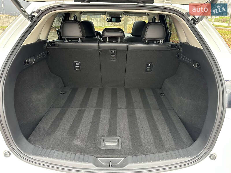 Внедорожник / Кроссовер Mazda CX-5 2023 в Днепре