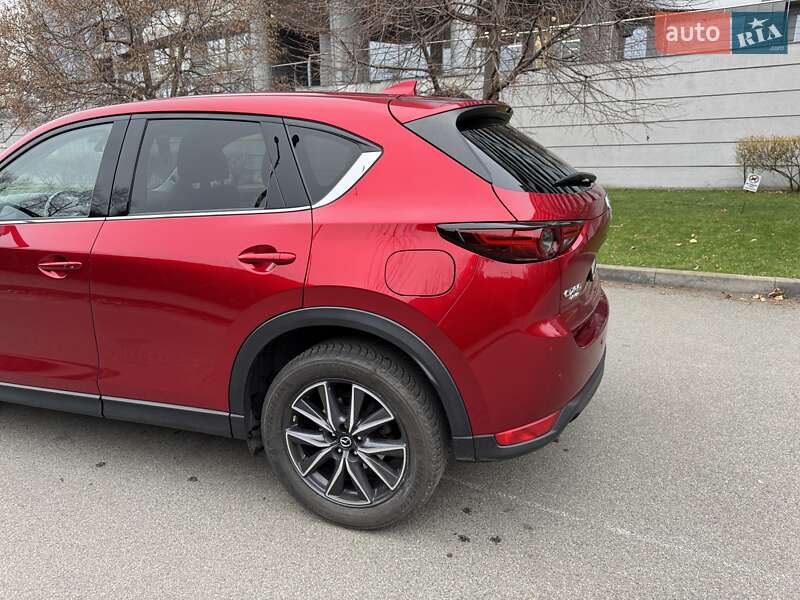 Внедорожник / Кроссовер Mazda CX-5 2017 в Киеве