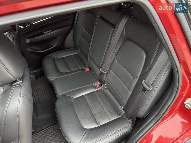 Внедорожник / Кроссовер Mazda CX-5 2017 в Киеве