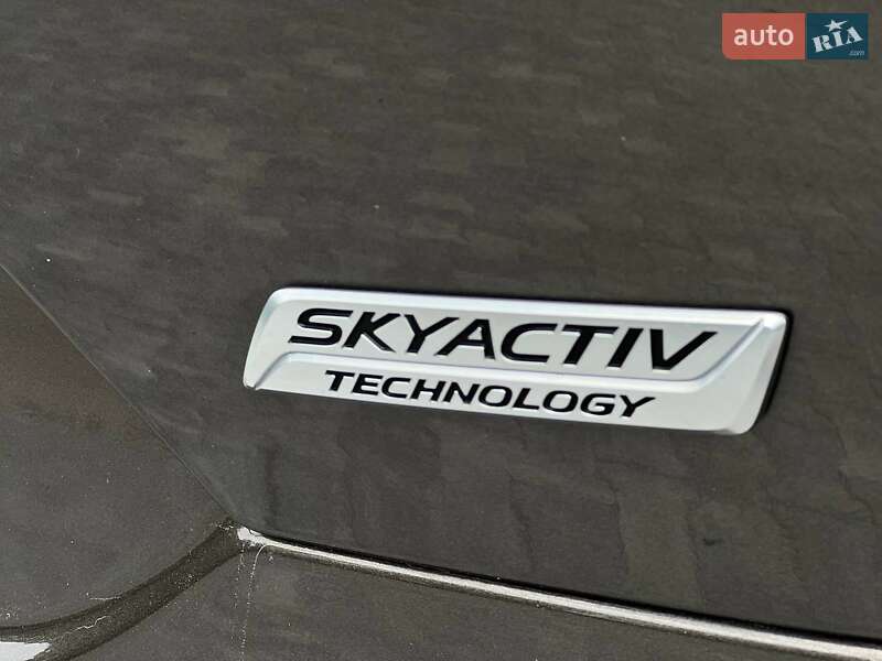 Внедорожник / Кроссовер Mazda CX-5 2018 в Киеве