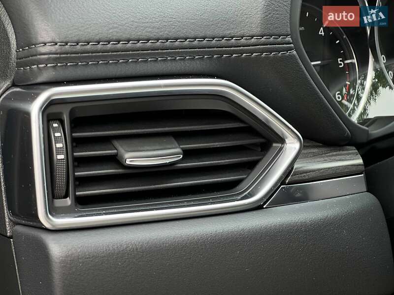 Внедорожник / Кроссовер Mazda CX-5 2018 в Киеве