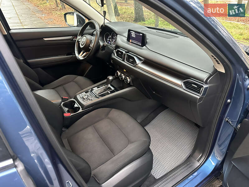 Внедорожник / Кроссовер Mazda CX-5 2018 в Киеве фото 27 Внедорожник / Кроссовер Mazda CX-5 2018 в Киеве