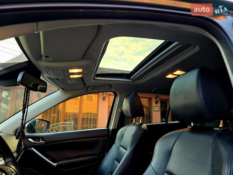 Внедорожник / Кроссовер Mazda CX-5 2016 в Мукачево